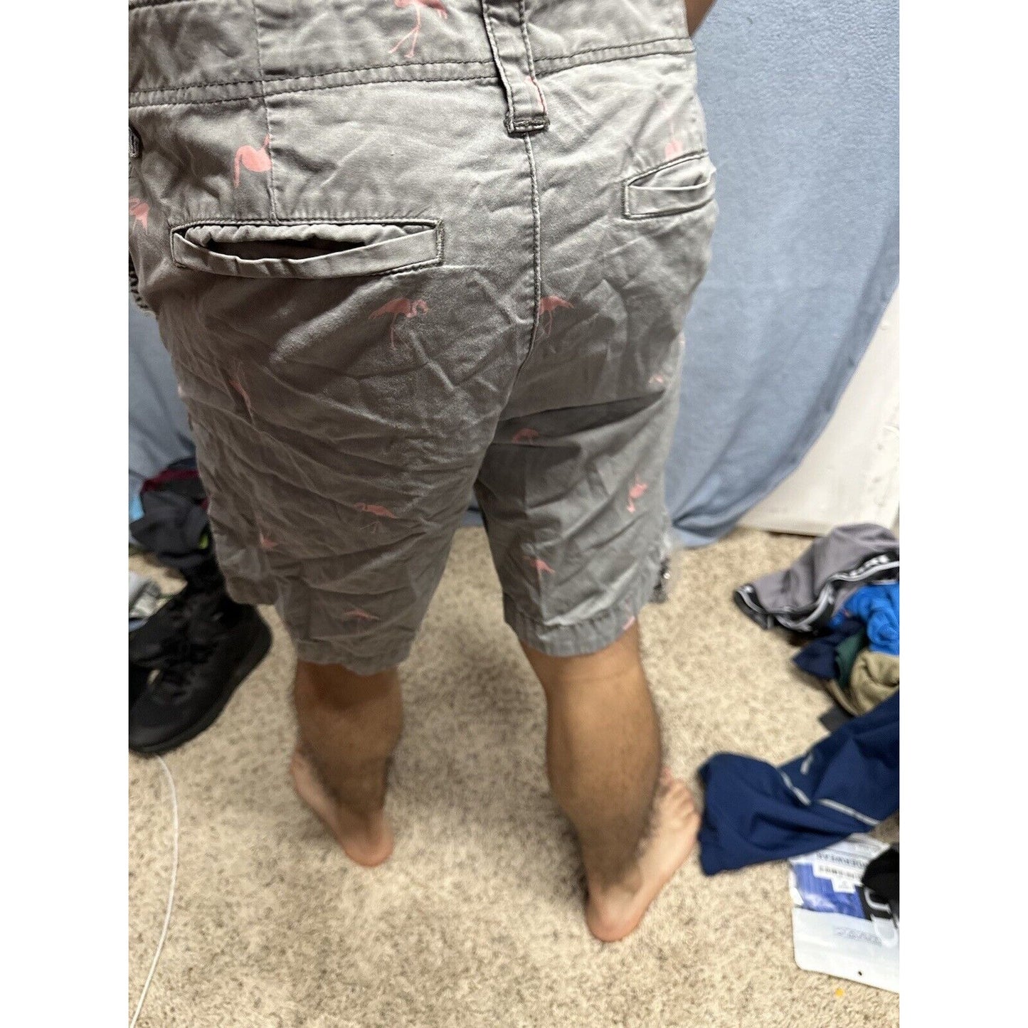 Men’s Gray Flamingo Aeropostale Shorts Size 32
