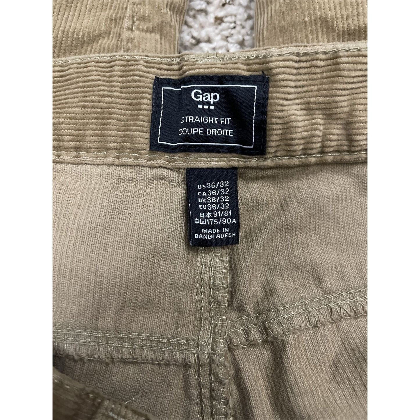 Men’s Tan Gap Pants 36x32 straight fit