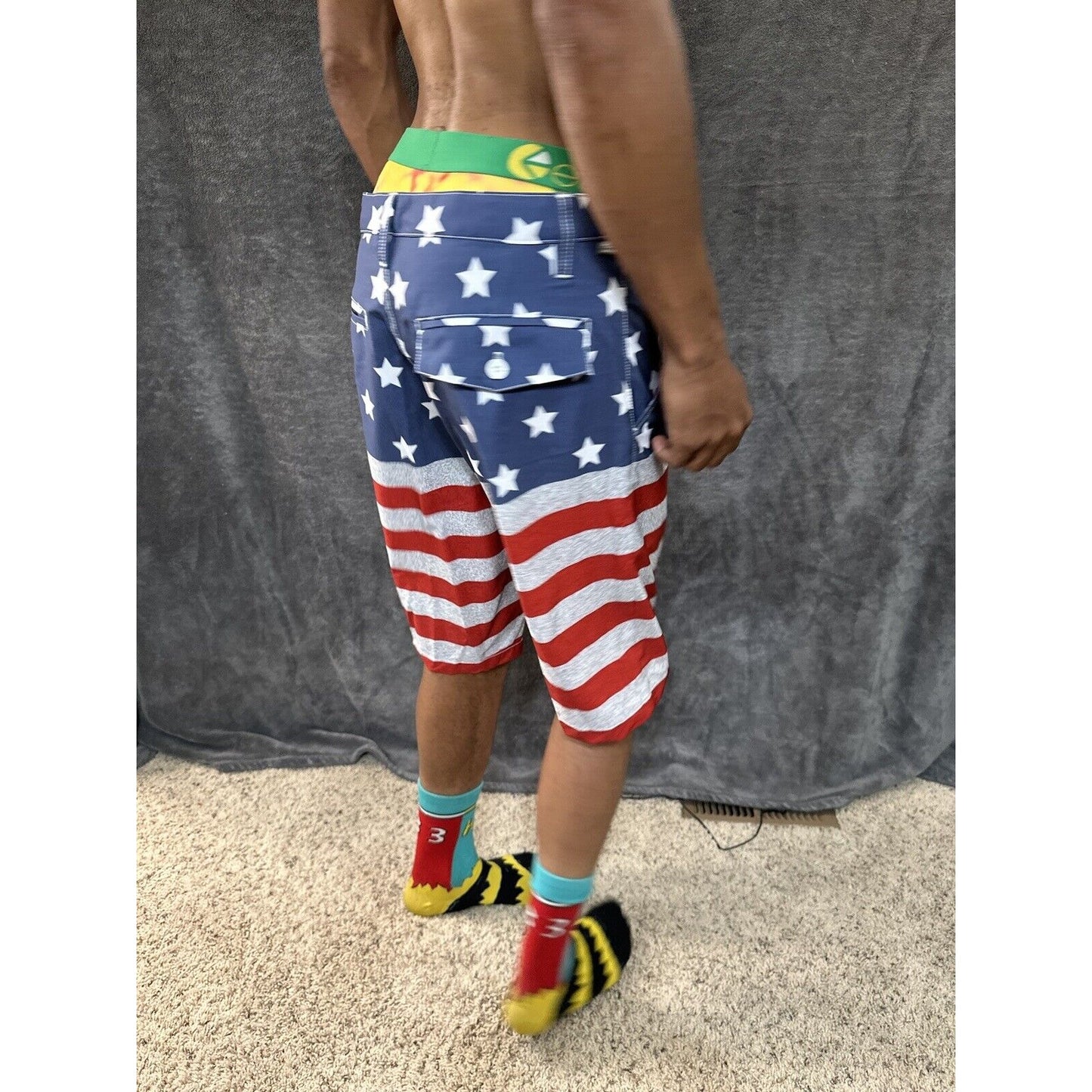 Men’s Palmwave Size 34 Patriotic Board Shorts Poly Spandex 4 Way Stretch