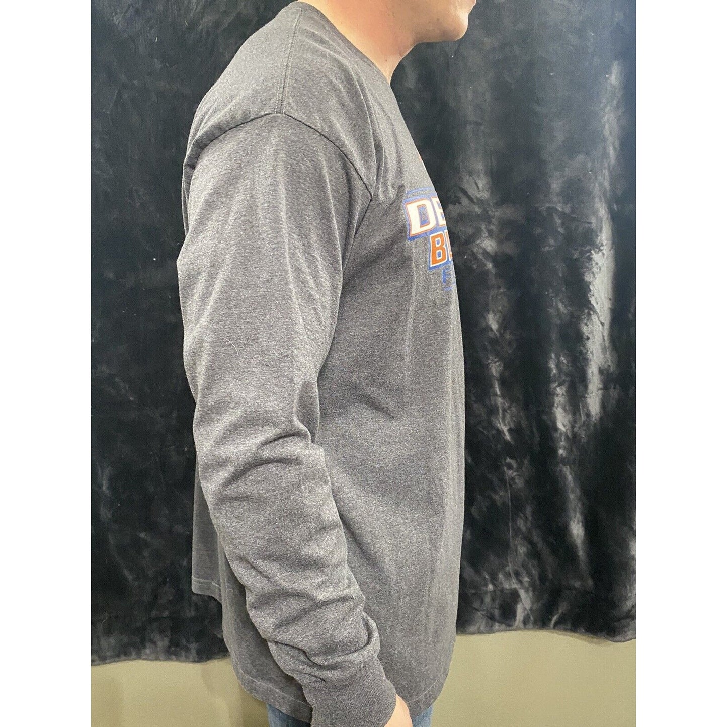 Denver Broncos Football Gray Pullover Long Sleeves Shirt NFL Team Apparel XL