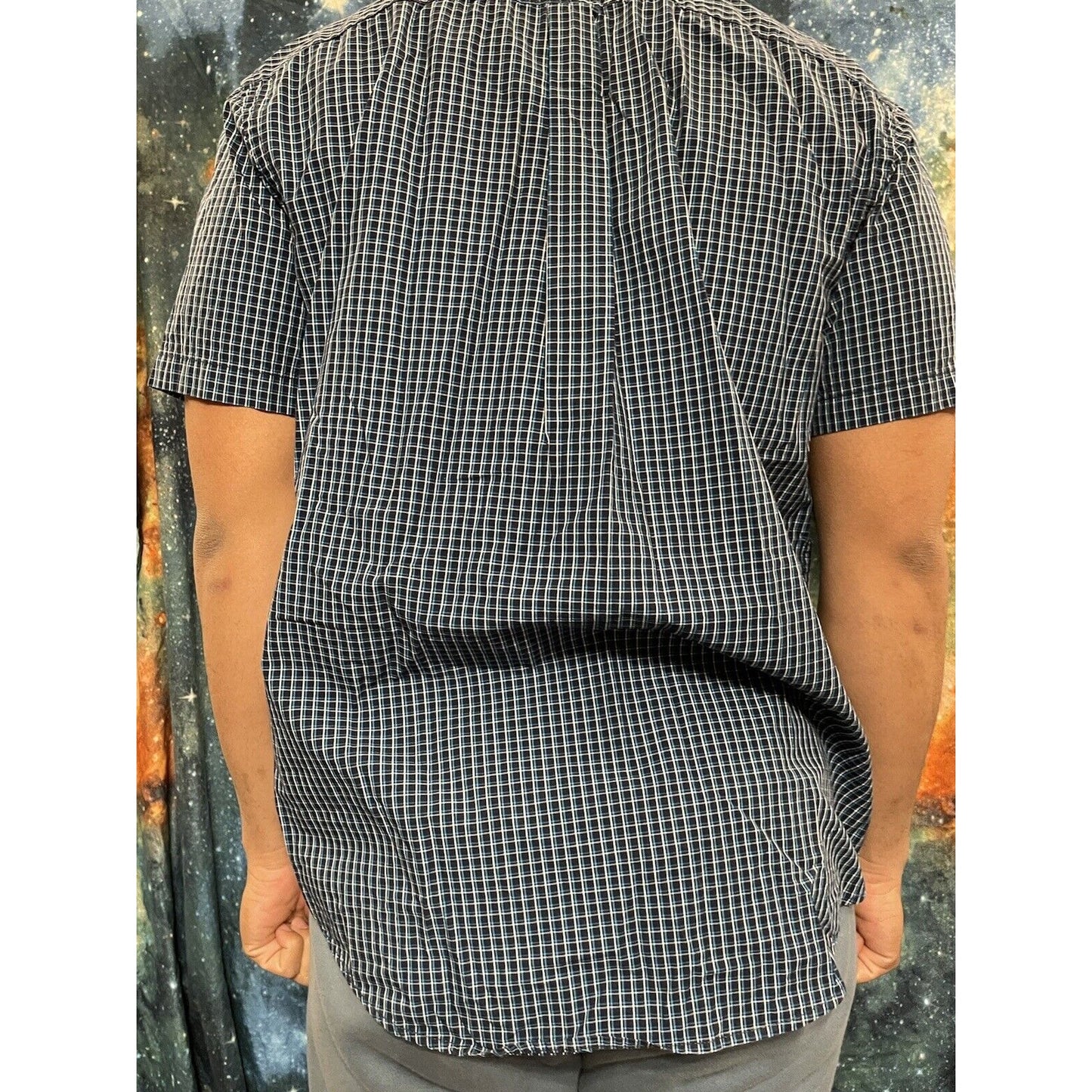 Tommy Hilfiger Men’s Large classic fit button up short sleeve shirt Blue Green
