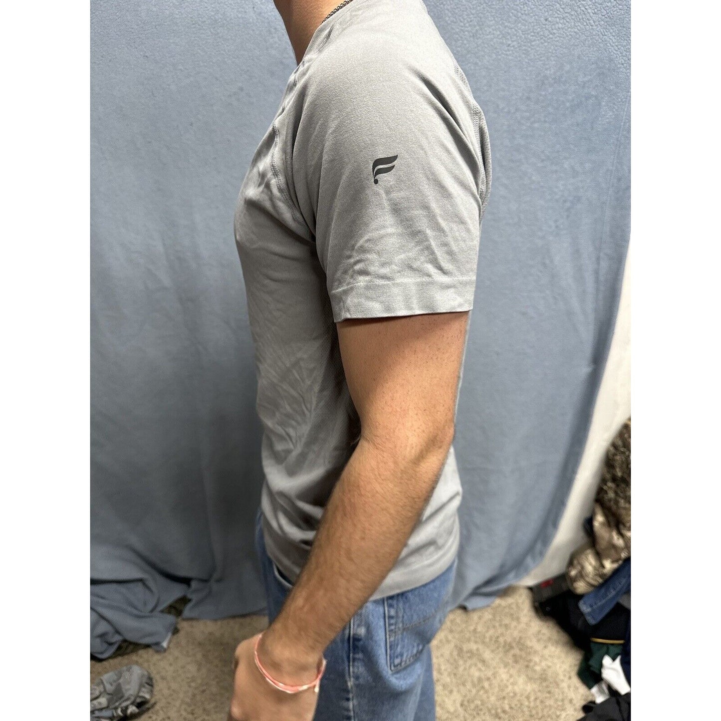 Gray Small Nylon Polyester Short Sleeve Athletic Shirt