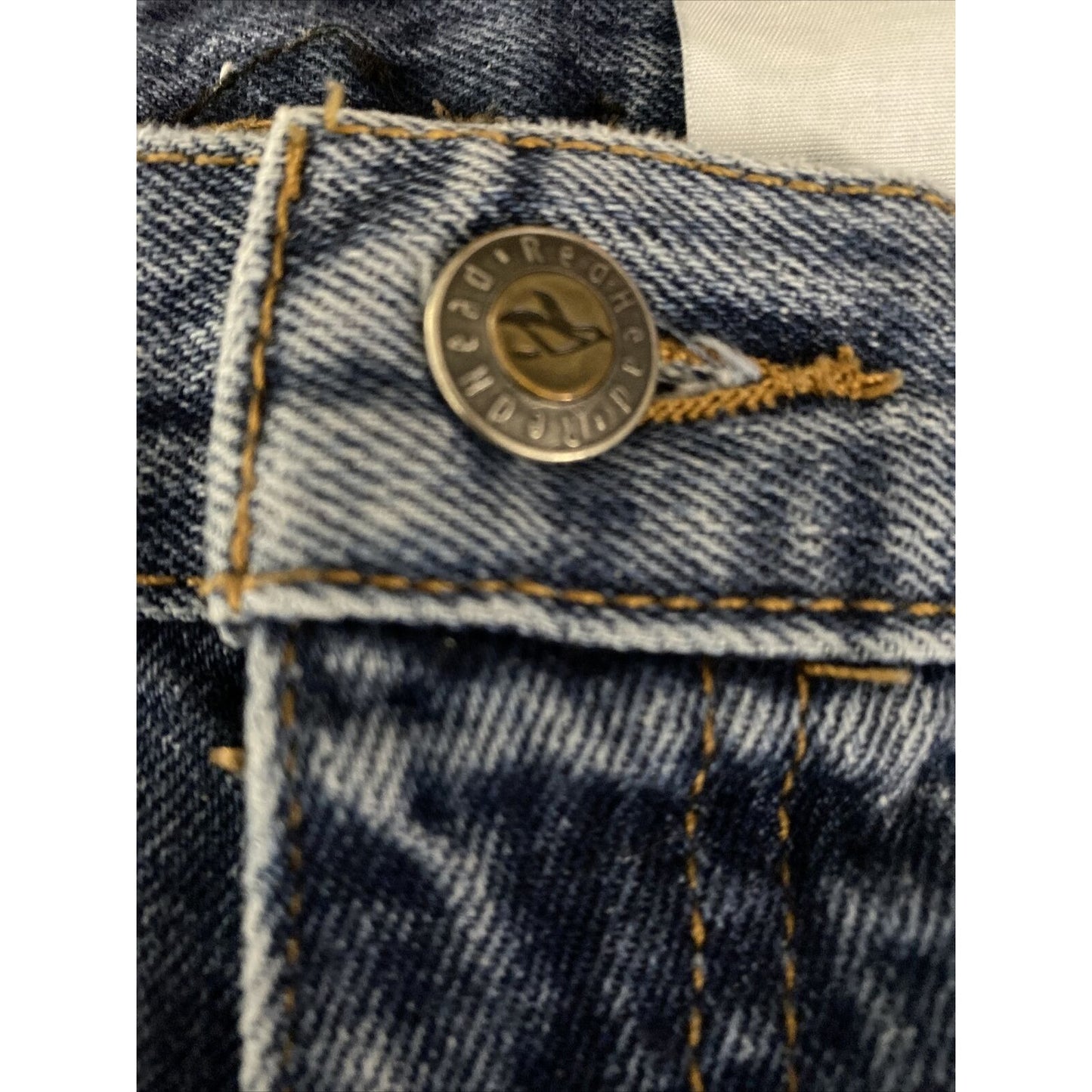 Bass Pro Shops RedHead Men’s 38x32 Relaxed Fit Blue Medium-wash Cotton Jeans