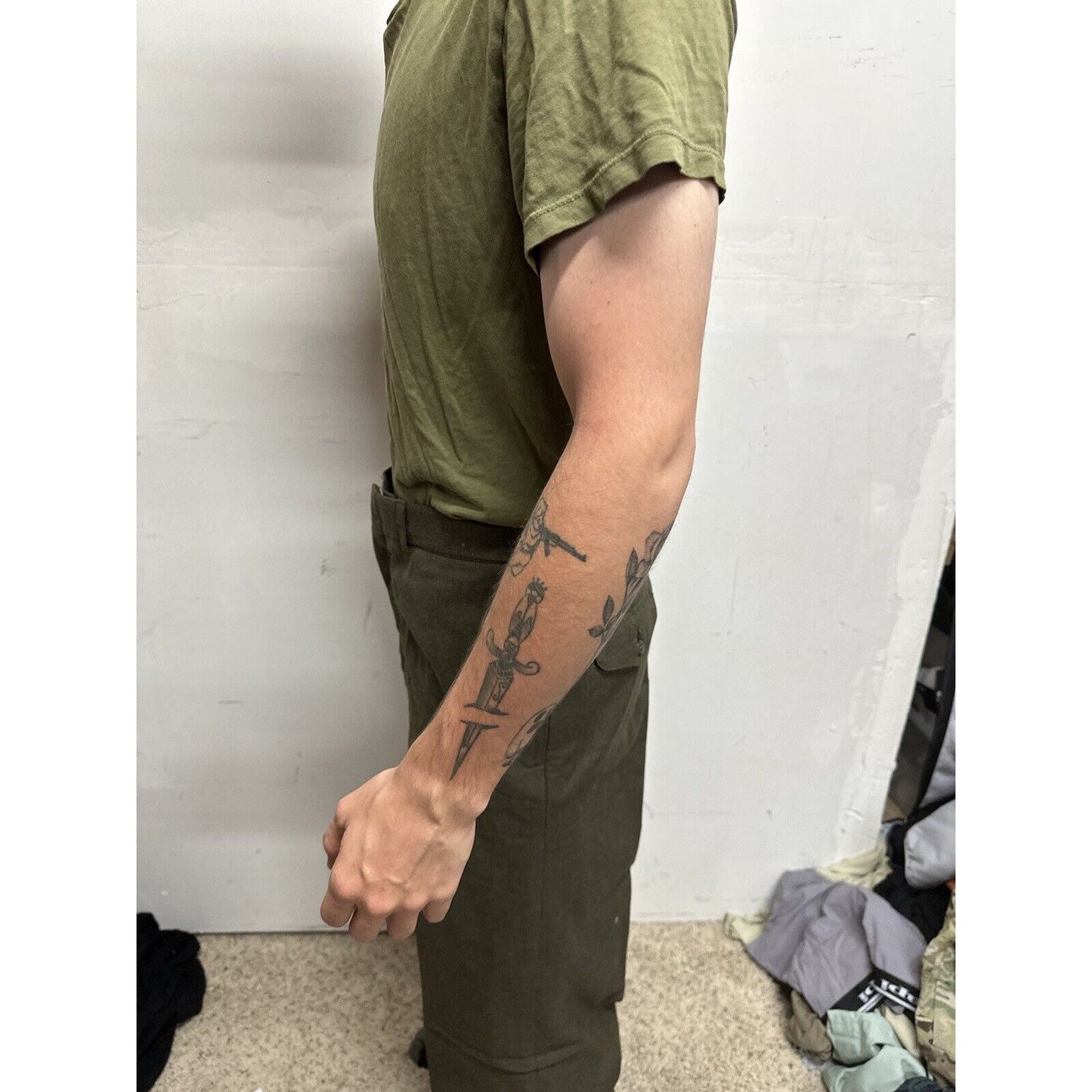 Men’s Jack Threads Medium Olive Green Marine Tshirt Only