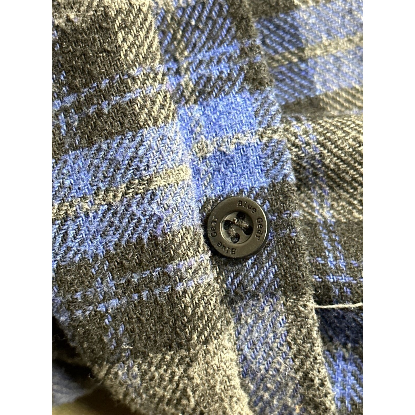 men’s blue gear medium blue plaid flannel shirt long sleeve button up