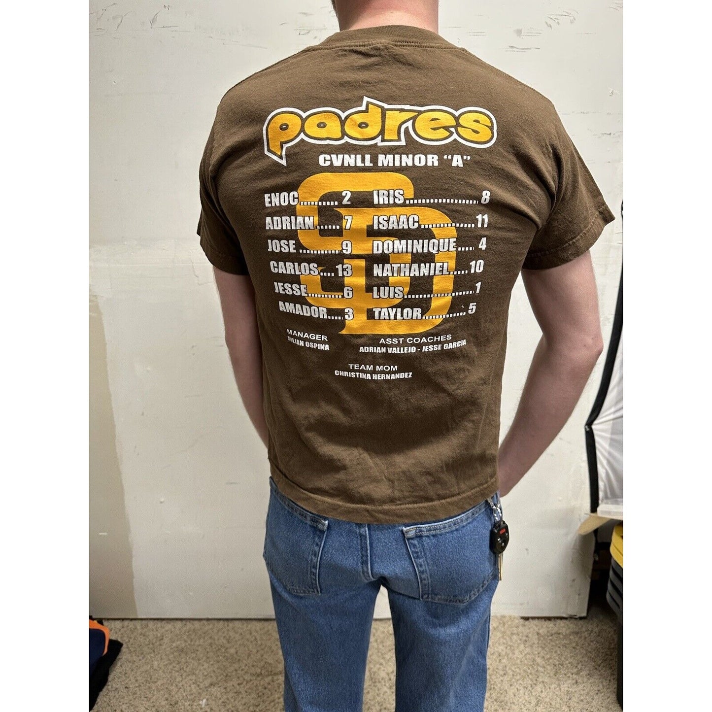 men’s san diego padres old logo style brown short sleeve youth large shirt