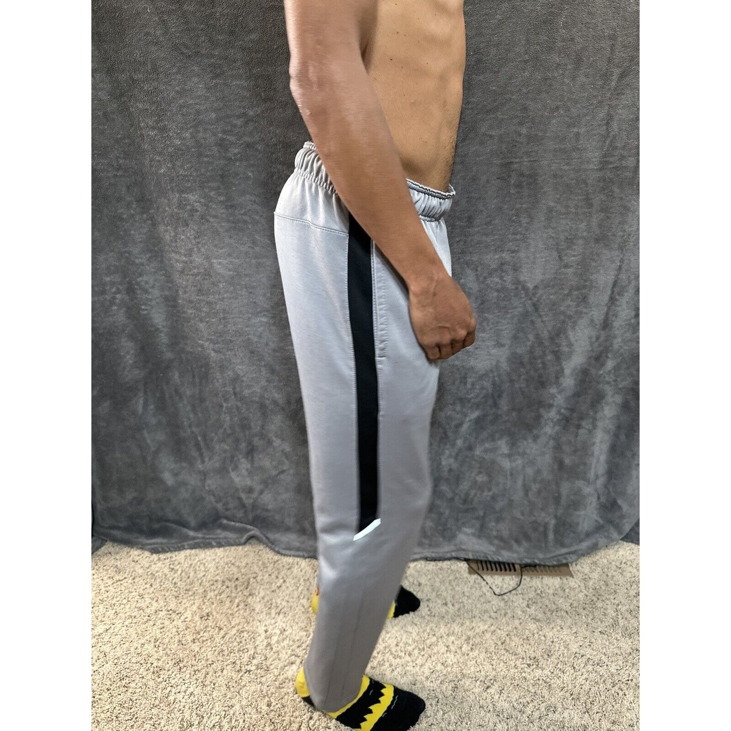 Men’s Gray Everlast Medium Sweatpants With Pockets
