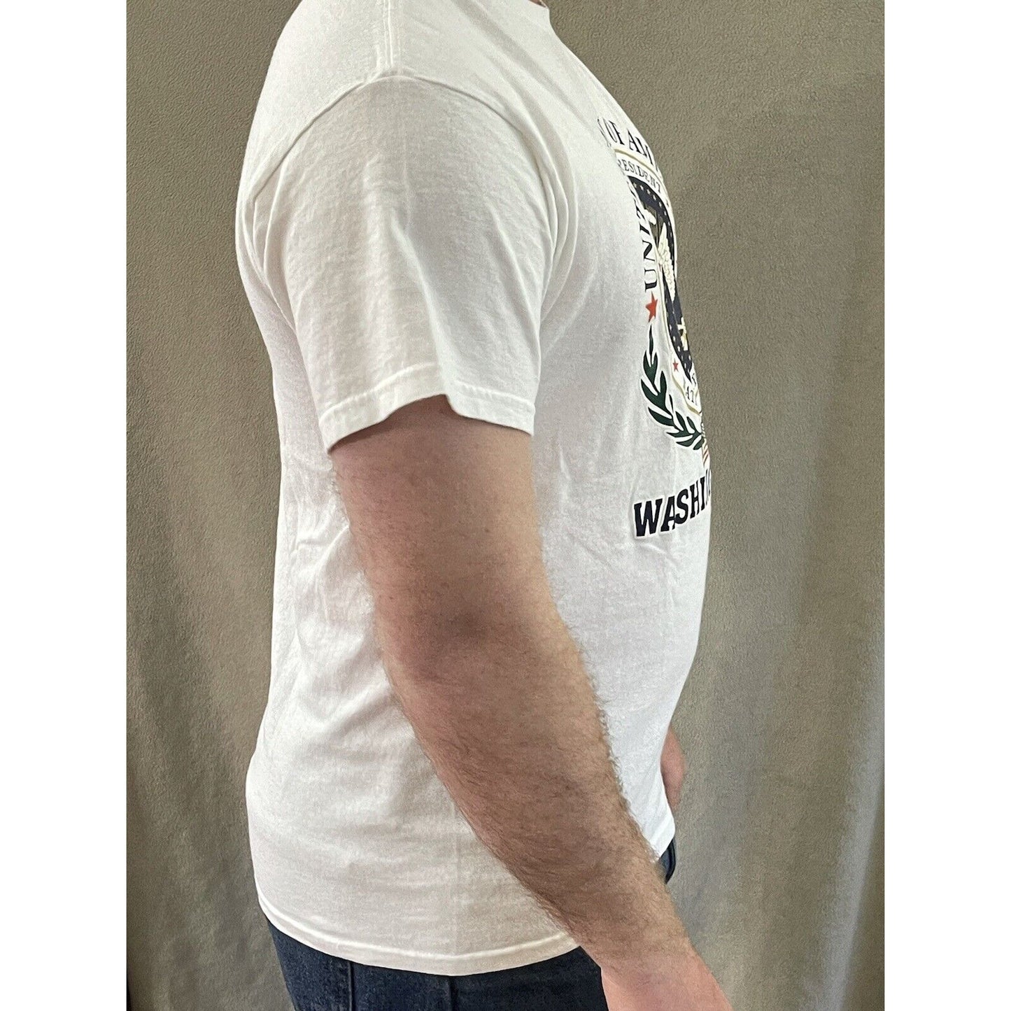Delta Pro Weight Washington DC USA Men's Large presidential seal white T-Shirt