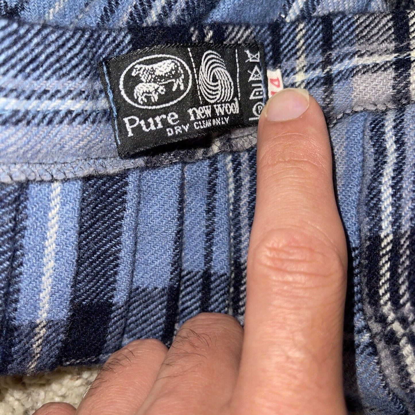 women's pure new wool size 14 skirt/kilt Tartan blue plaid
