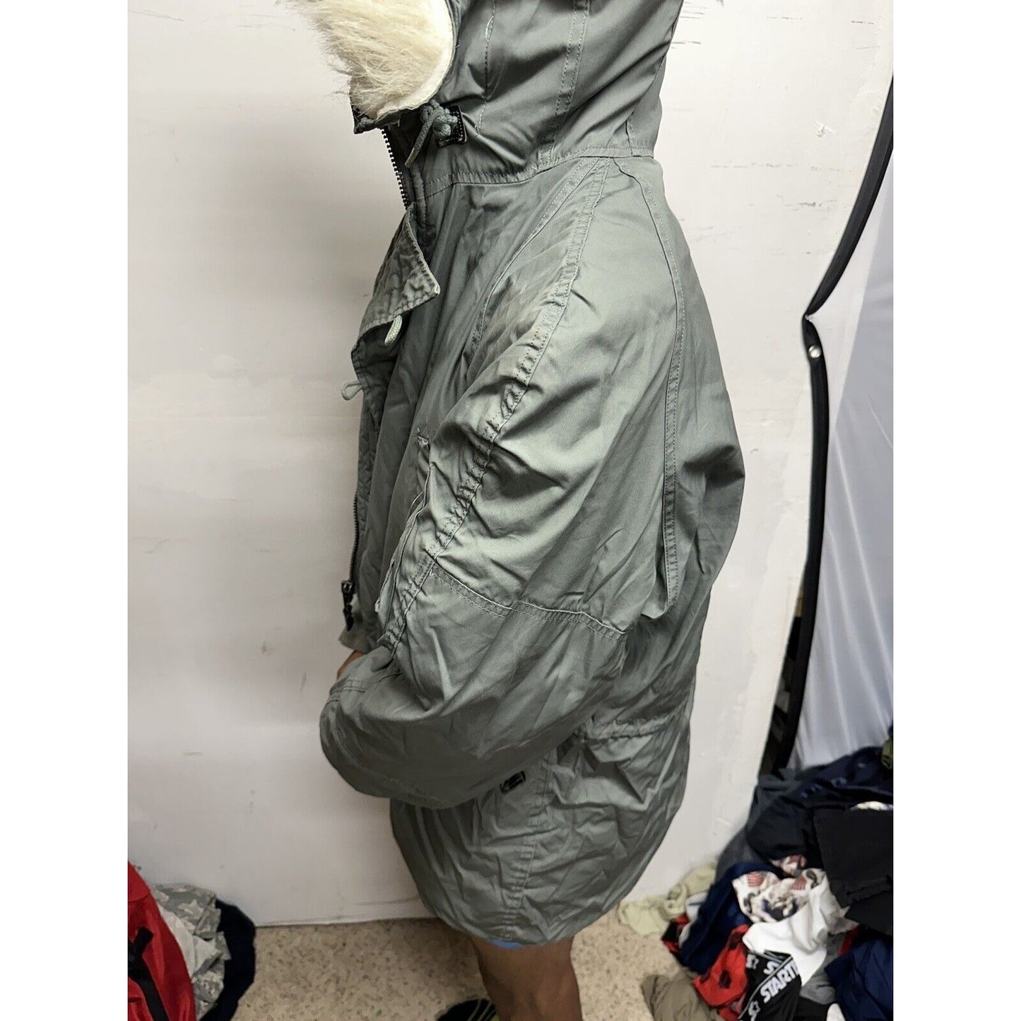 USAF Military Uniform Parka Extreme Cold Weather Type N-38 Medium Sage Green