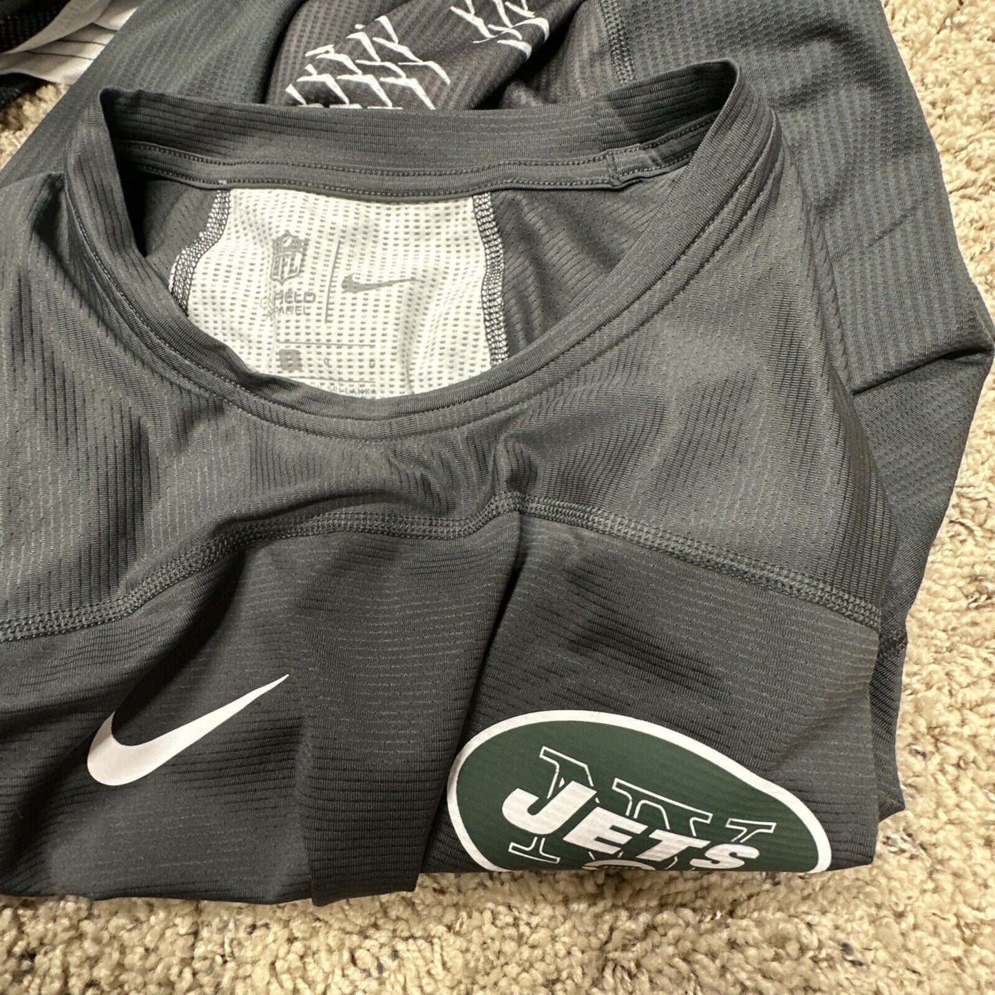 Men’s NFL On Field Apparel Muscle Shirt Gray New York Jets Shirt Large