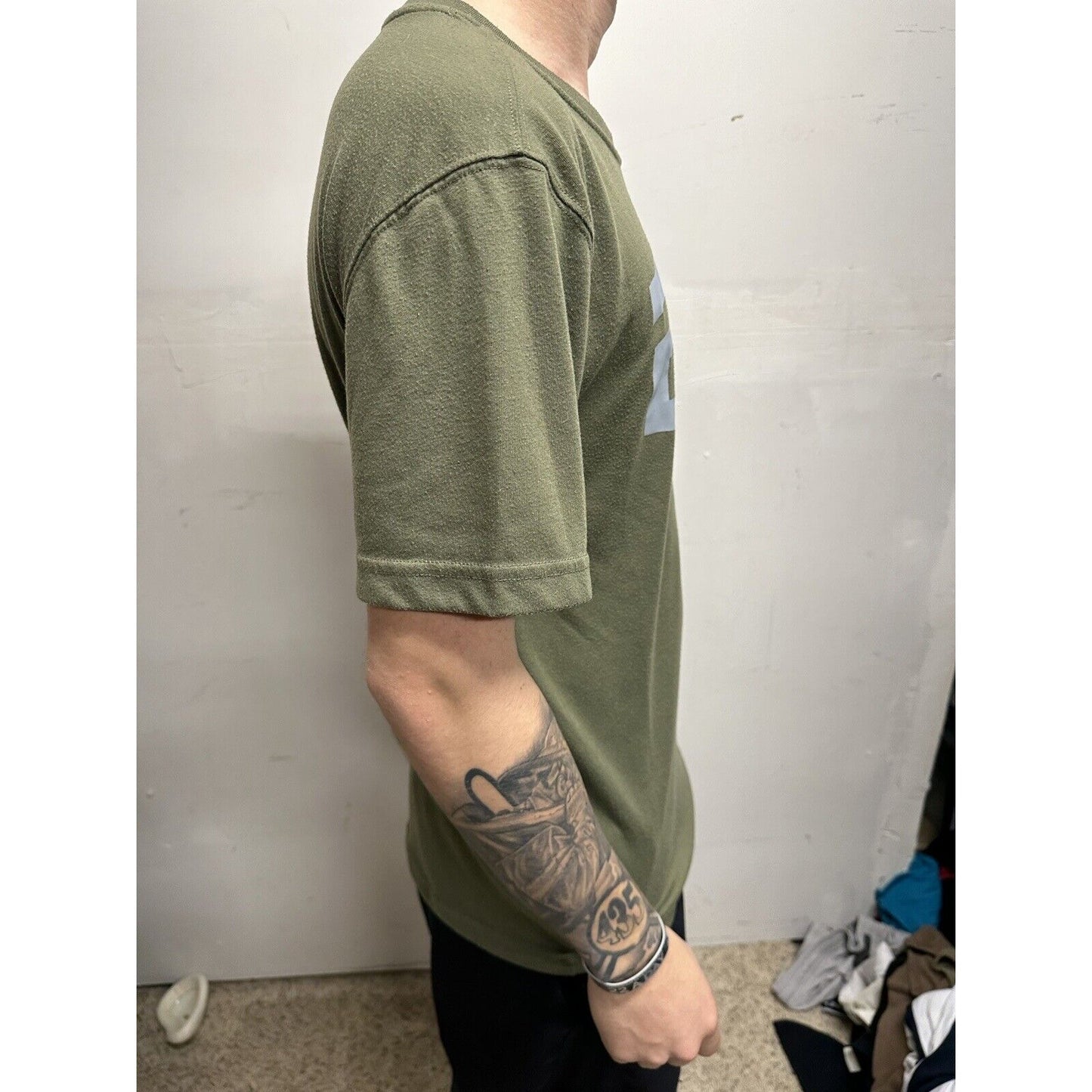 Men’s Short Sleeve Small Olive Green Tapout Shirt