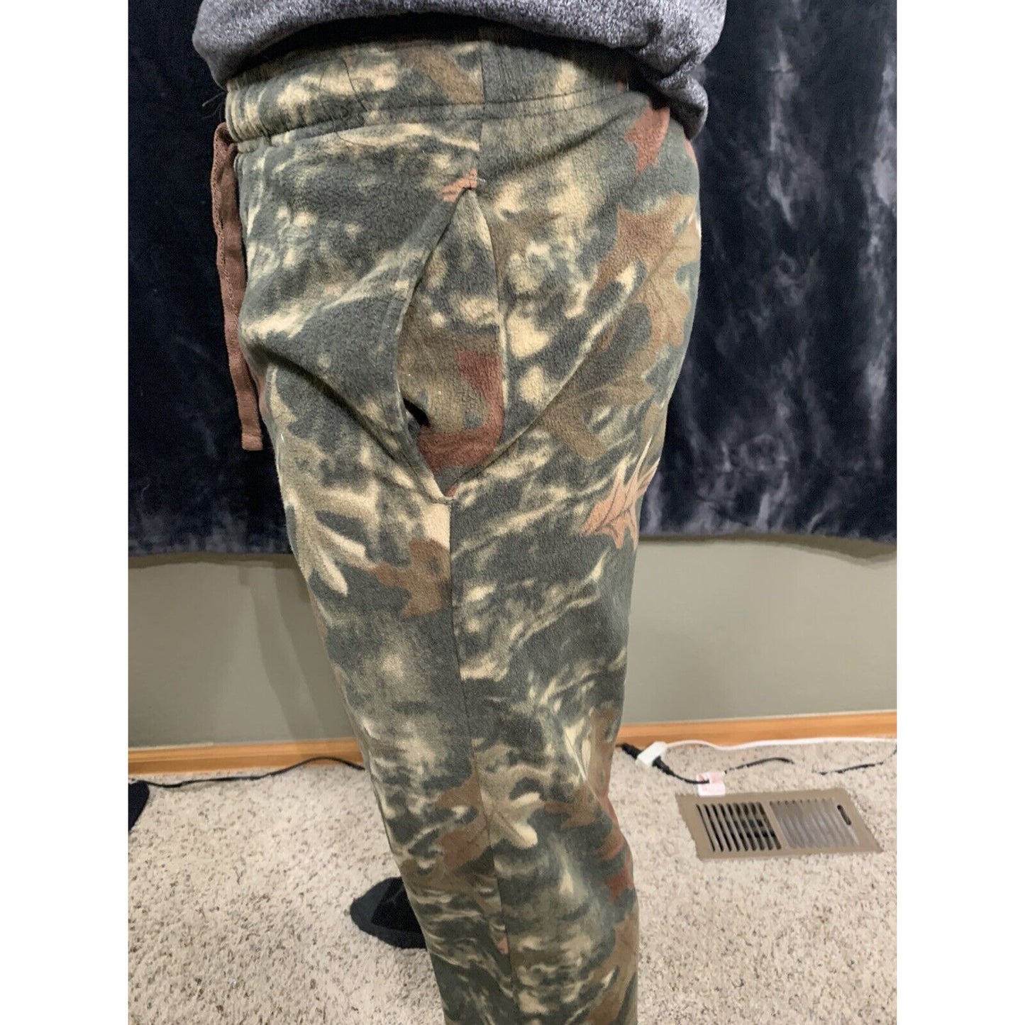 Arctic Trail Men's Fleece Sleep Lounge Pant Camo Leaves Size Medium Polyester