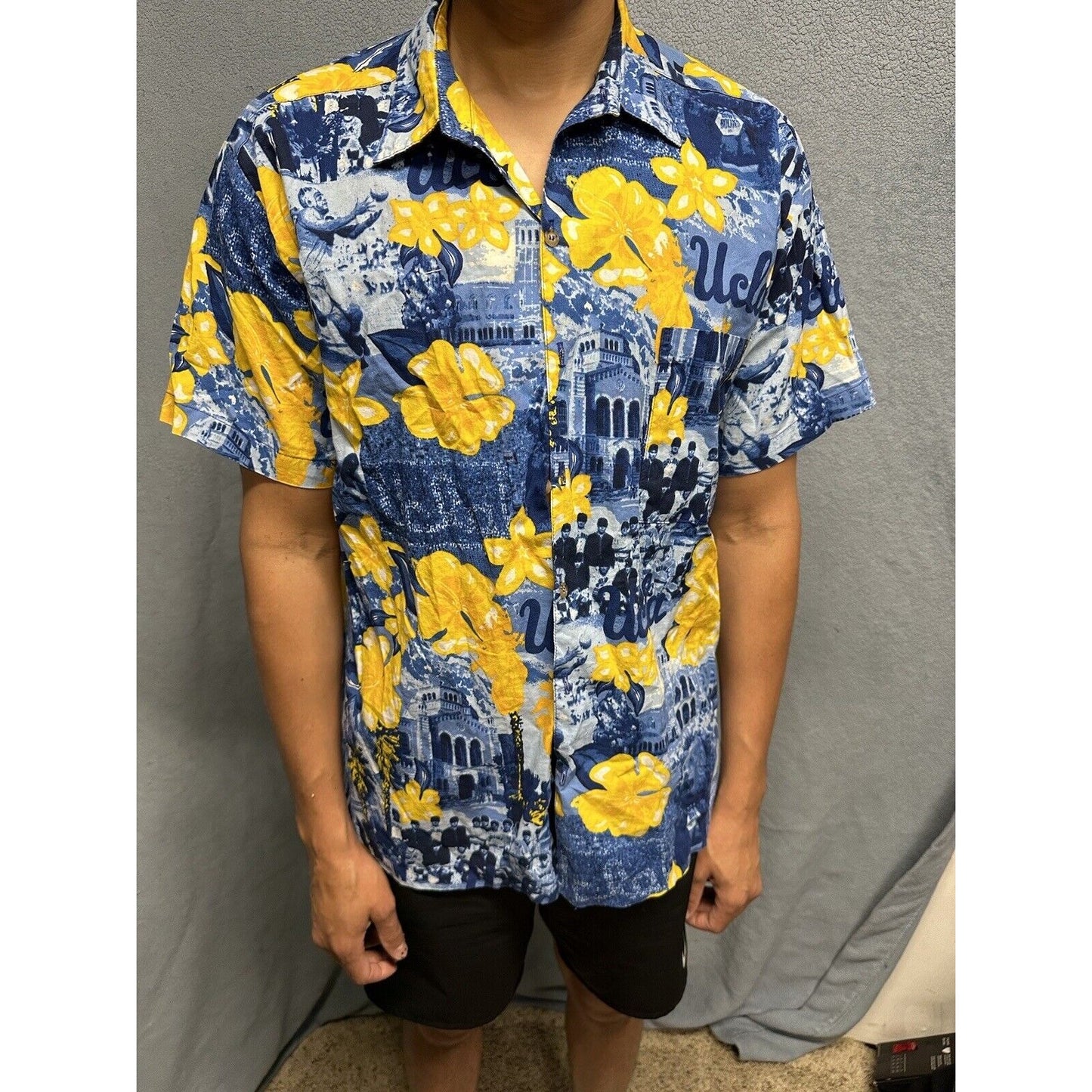 Men’s Medium Social Awearness Blue Yellow UCLA Button Up Shirt Short Sleeve