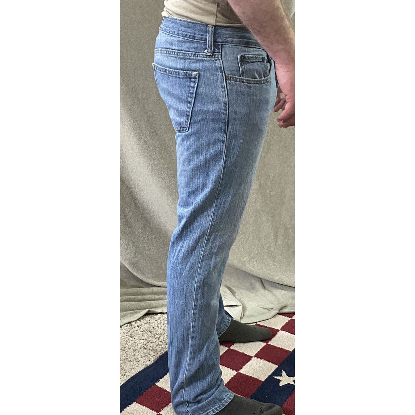 Old Navy Slim Men’s Size 34x32 Light-wash Denim Cotton Jeans