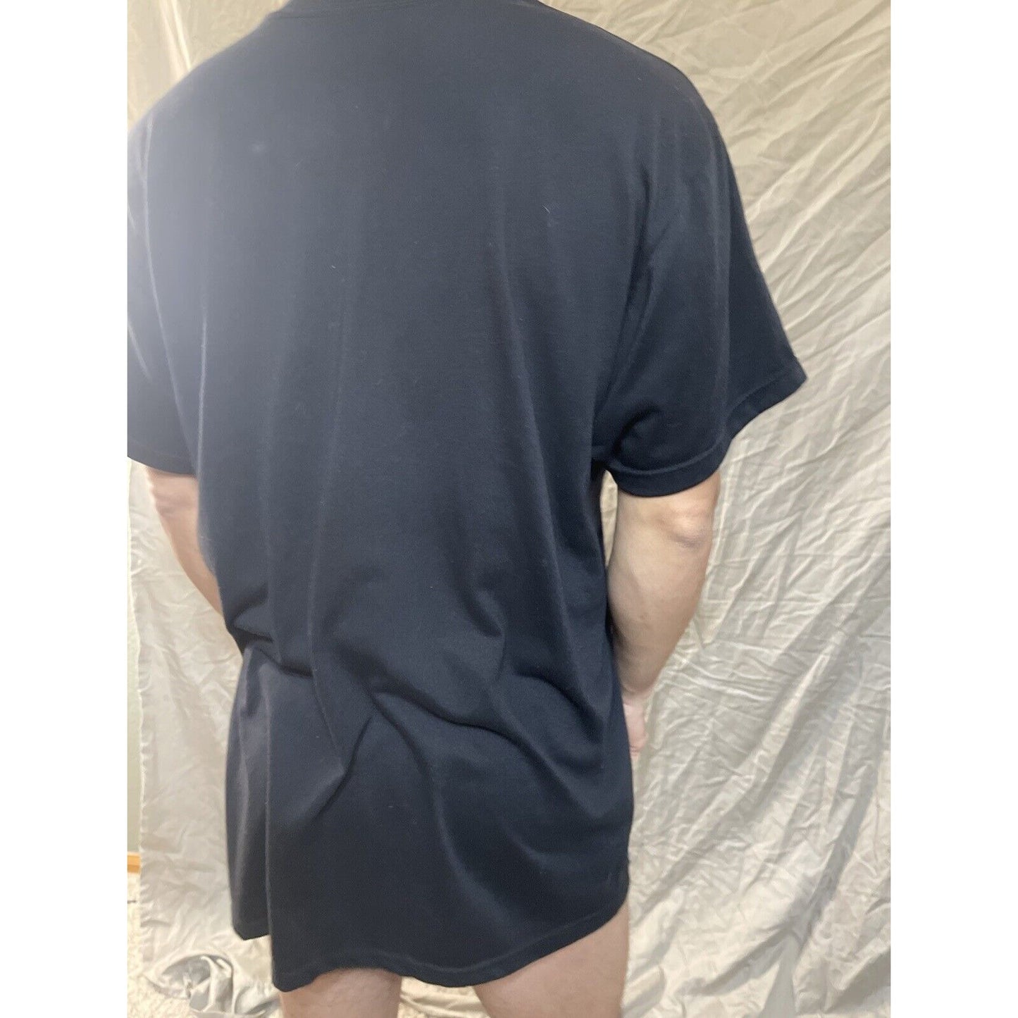 men’s army black short sleeve pt shirt large