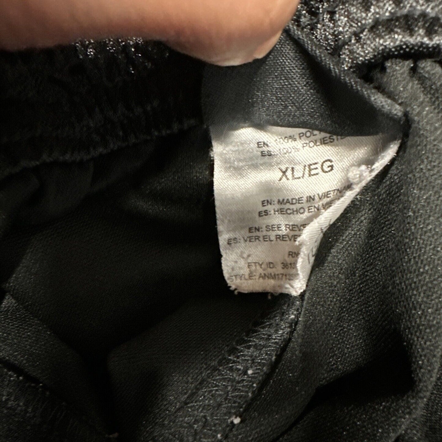 Men’s XL AND1 Black And White Athletic Shorts With Pockets