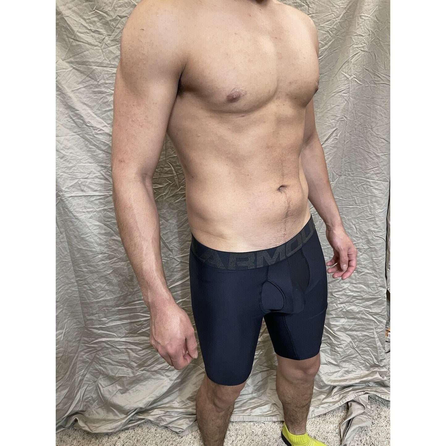 men's black under armour small compression boxer shorts