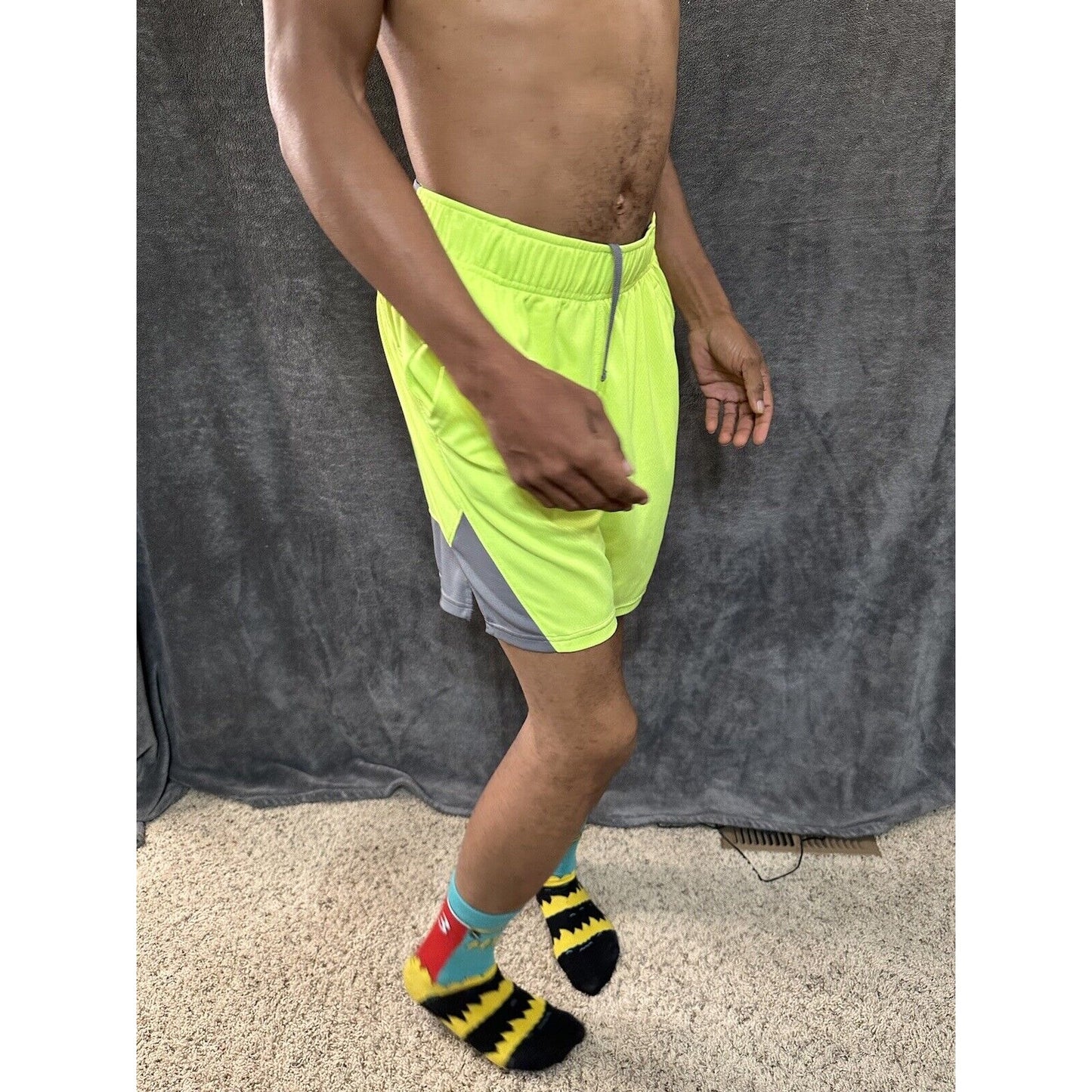 Men’s Neon Yellow Russell Athletic Shorts Zippered Pockets Medium