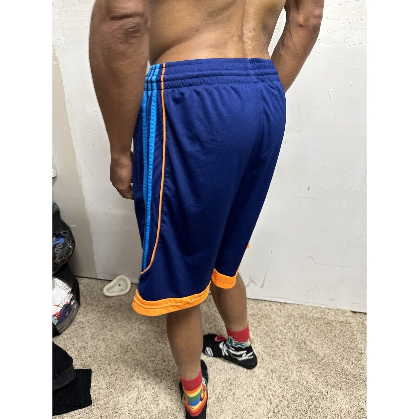 Men’s Medium Adidas Clima Lite Blue Athletic Shorts With Pockets