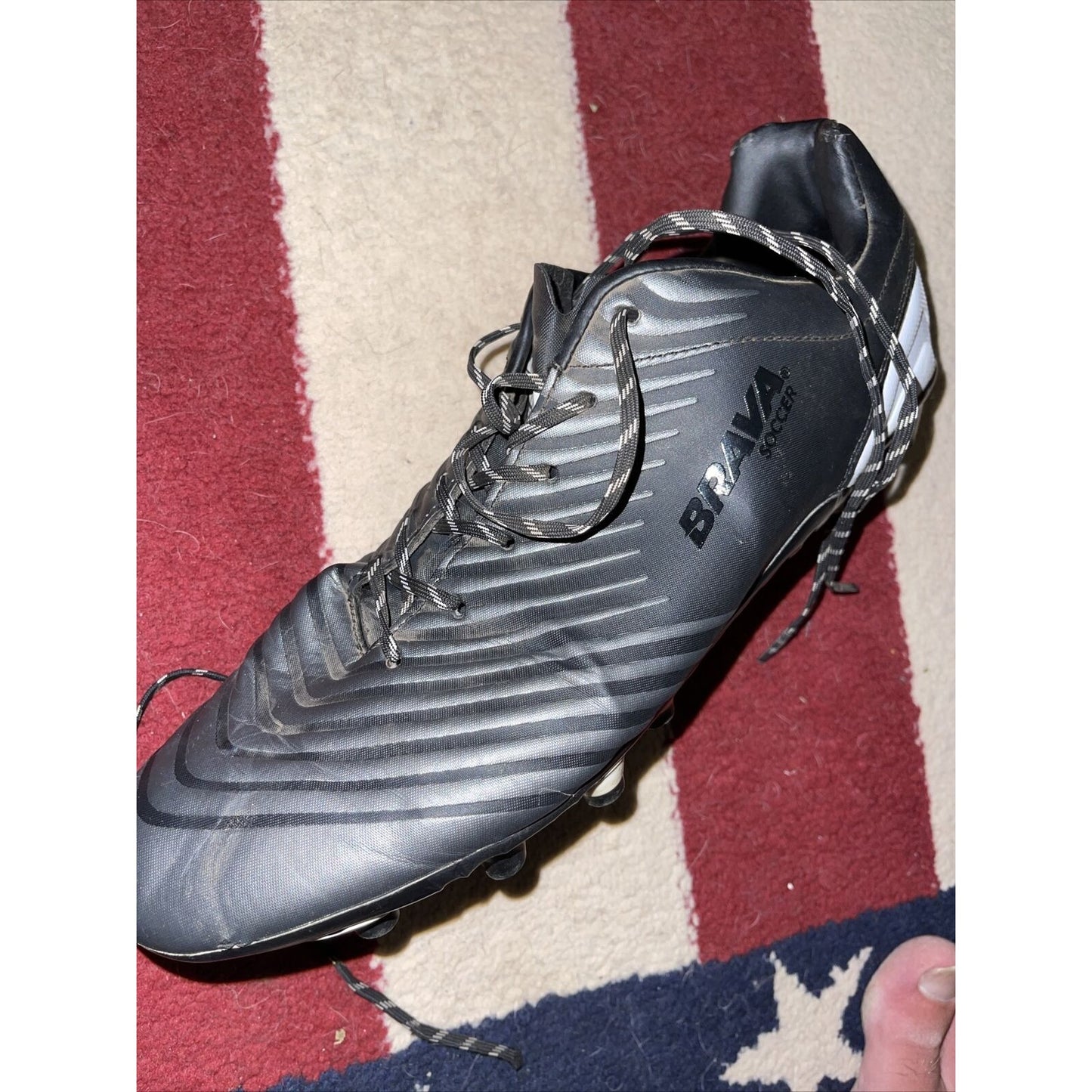 Brava Soccer Cleats / Men’s 11.5 D / Lace-up / Moulded Cleats / USAFA Cadet