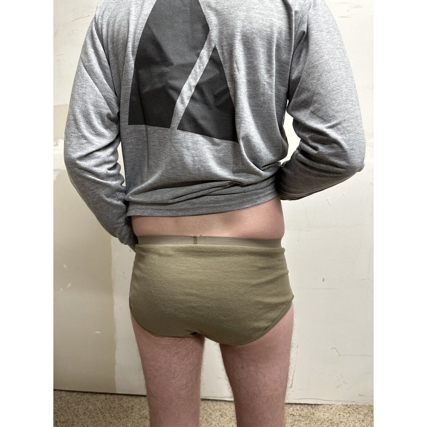 GENUINE US ARMY Military PT PHYSICAL FITNESS GRAY LONG SLEEVE T SHIRT Small