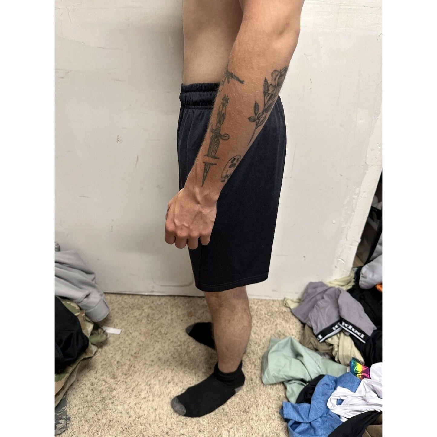 Men’s Black Medium Reebok Shorts With Pockets