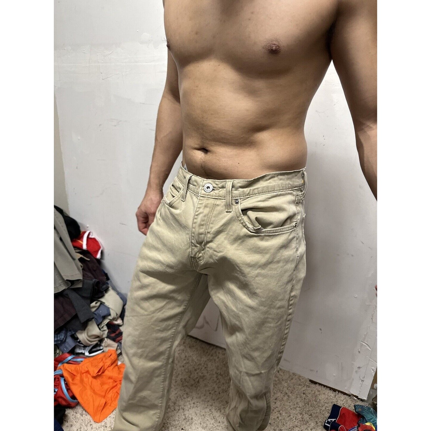 Men’s Khaki Denizen Levi’s 231 Athletic Fit 32”x32”