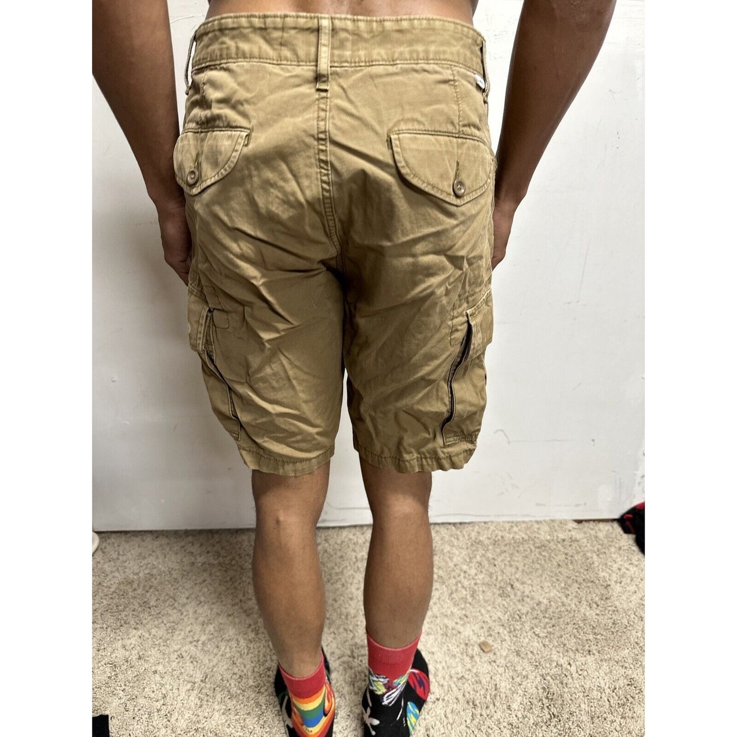 Men’s Tan Levi’s Strauss Size 30 Cargo Shorts