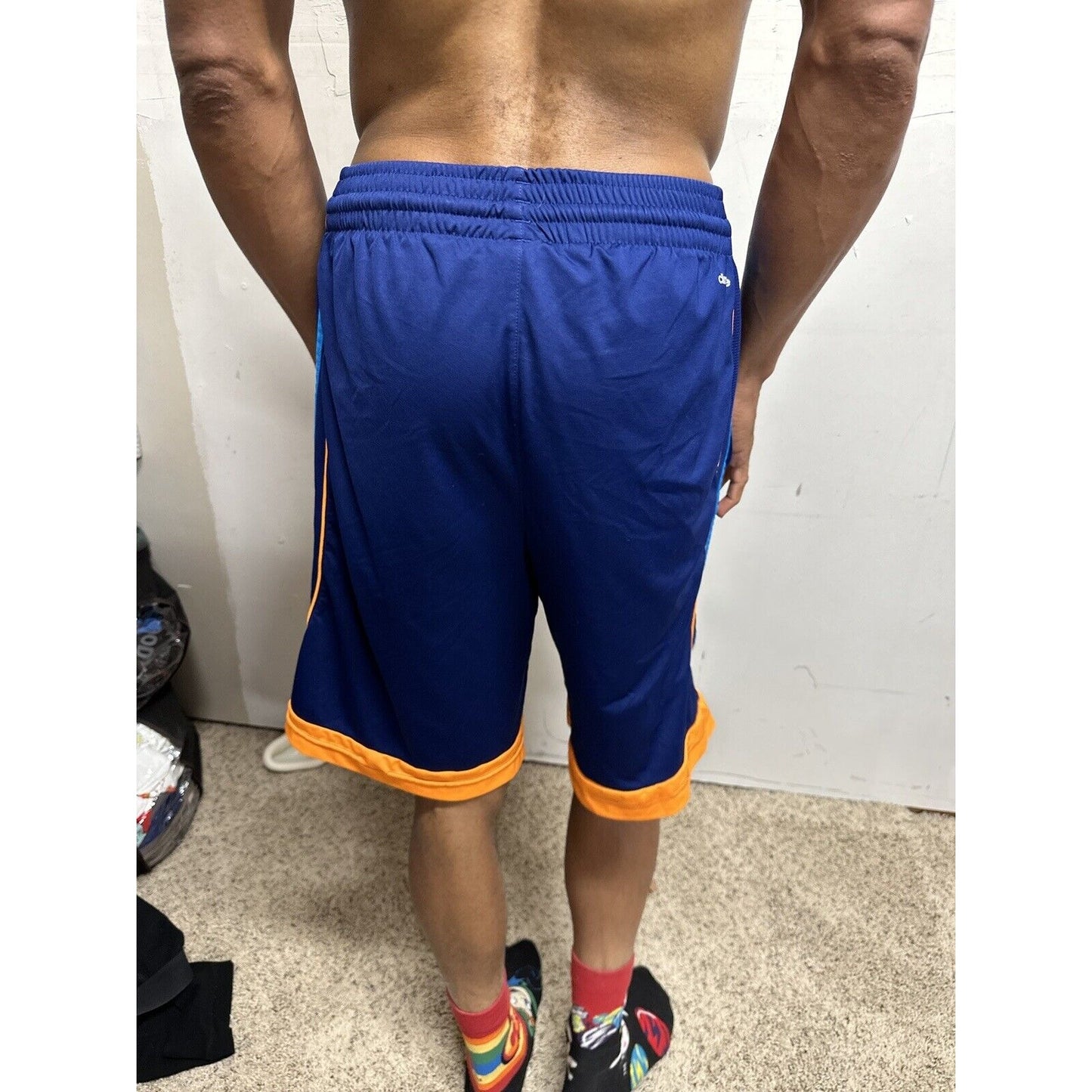 Men’s Medium Adidas Clima Lite Blue Athletic Shorts With Pockets