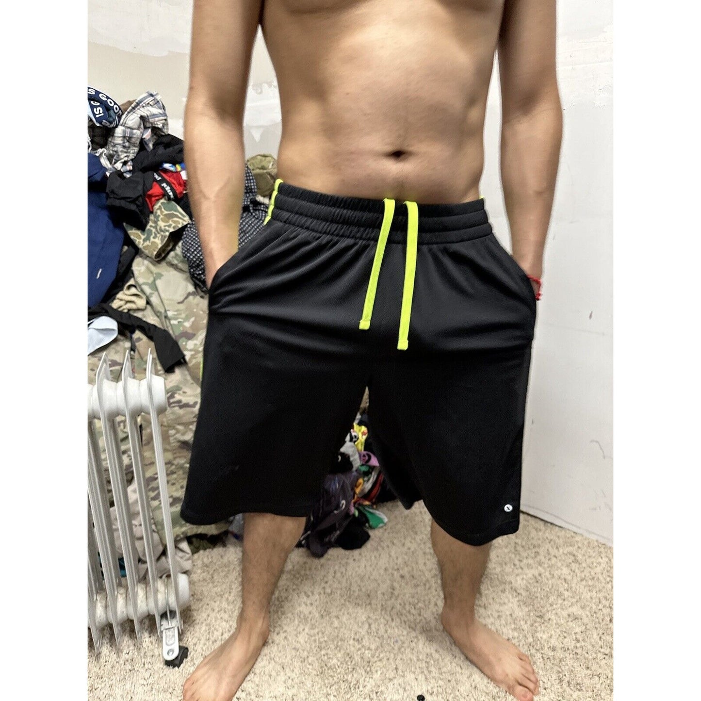 Men’s Black And Neon Yellow Xersion Medium Athletic Shorts With Pockets