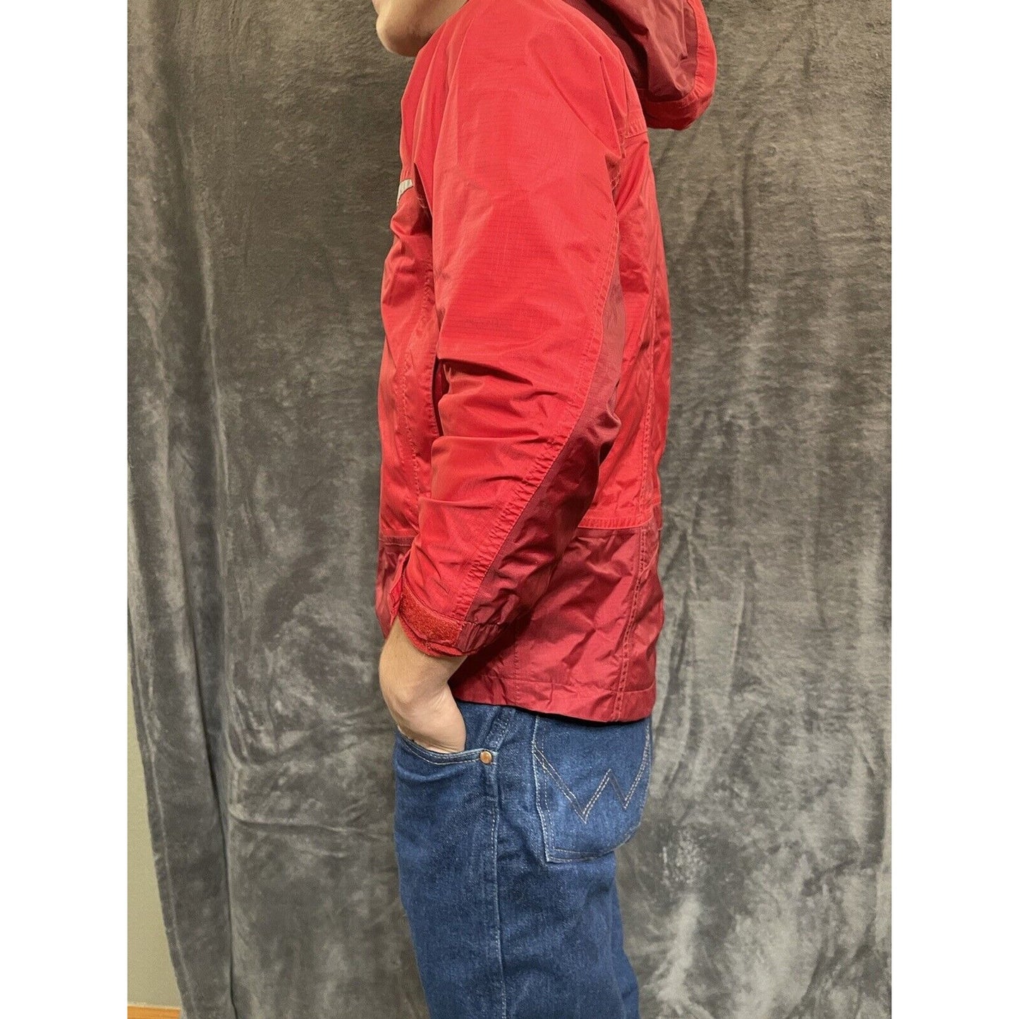 boy's L.L. Bean nylon poly medium 10-12 red jacket