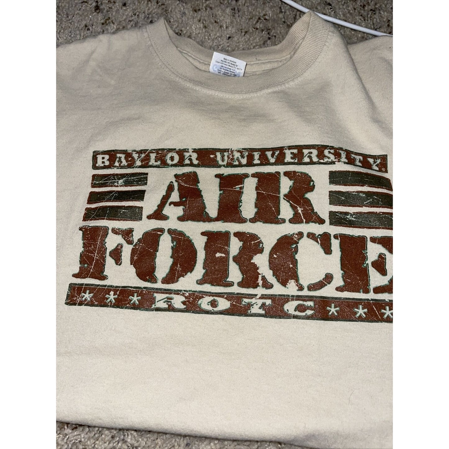 Men’s Gildan Small Baylor University Air Force ROTC shirt beige