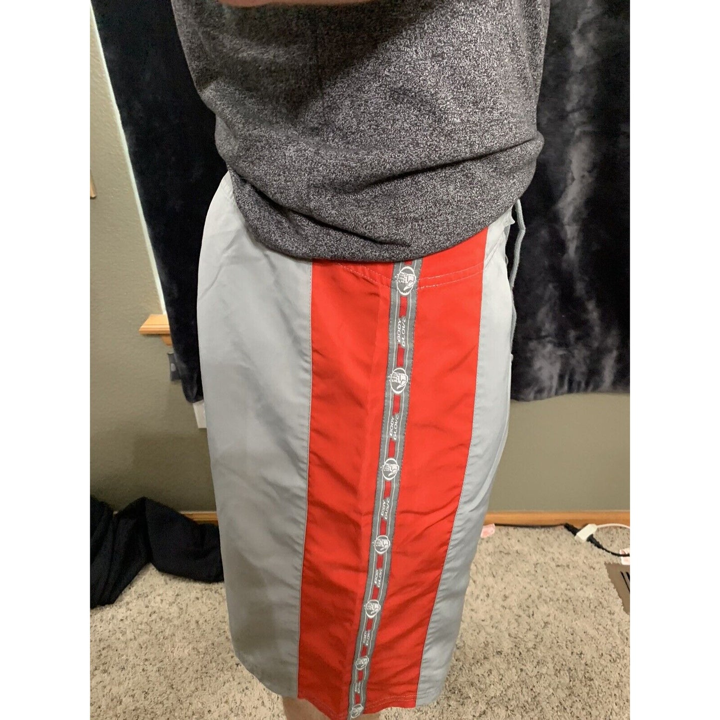 Body Glove Gray And Red Men's Board Shorts Size 34 With Pocket