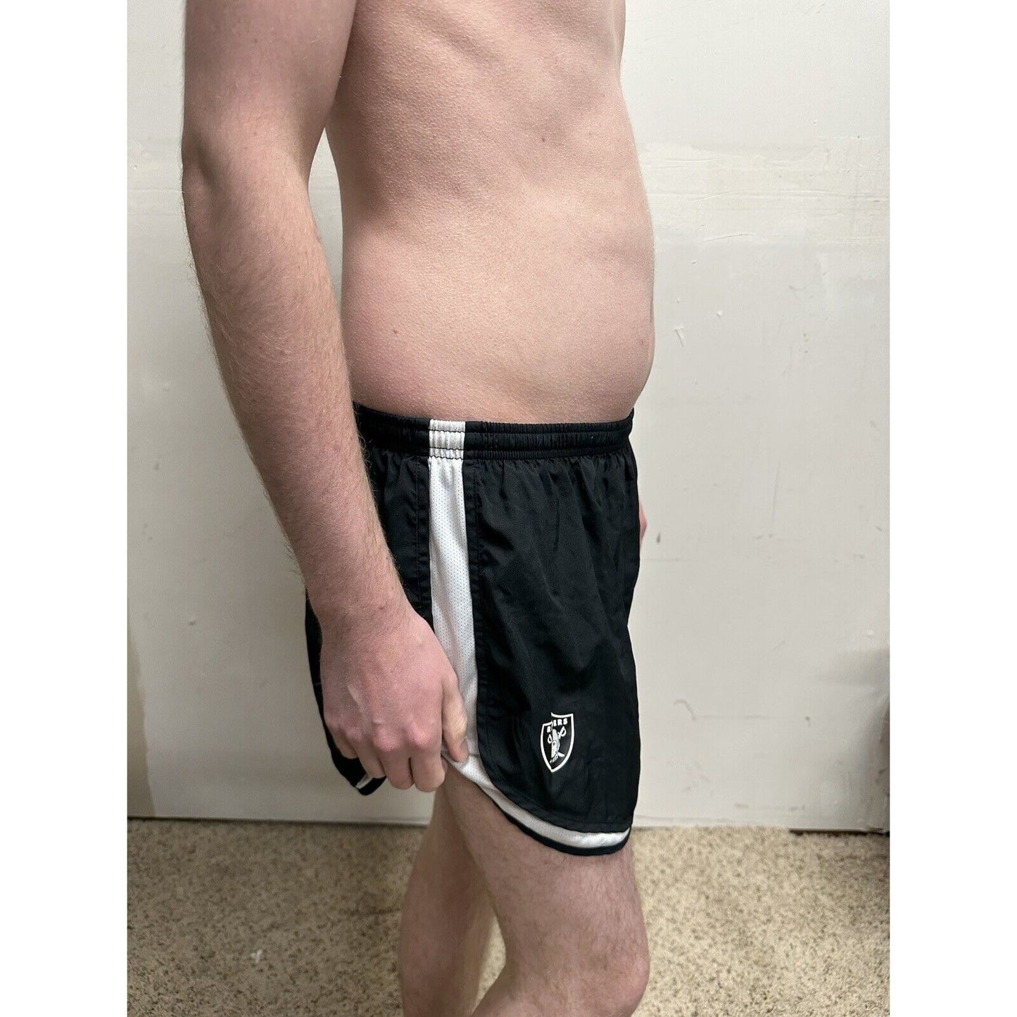 men’s raiders nfl black running shorts dri fit team apparel Nike