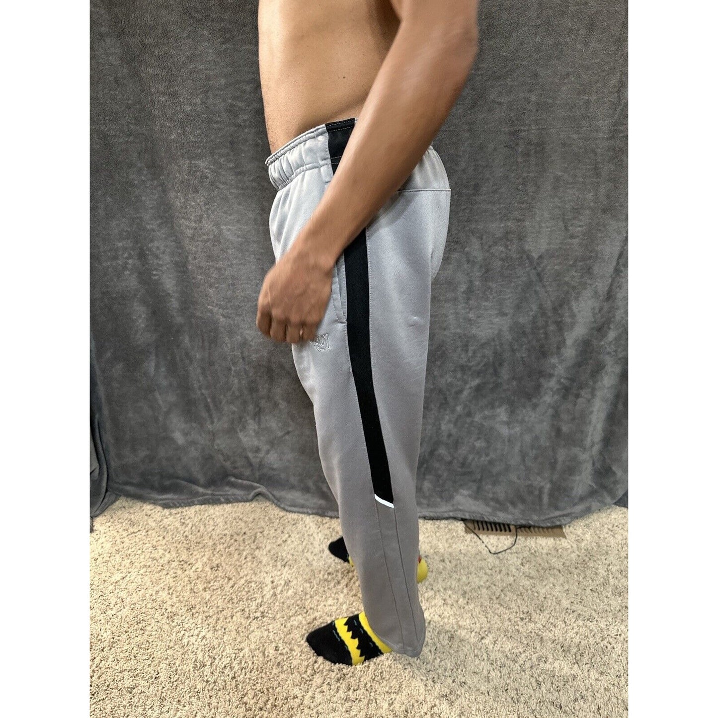 Men’s Gray Everlast Medium Sweatpants With Pockets