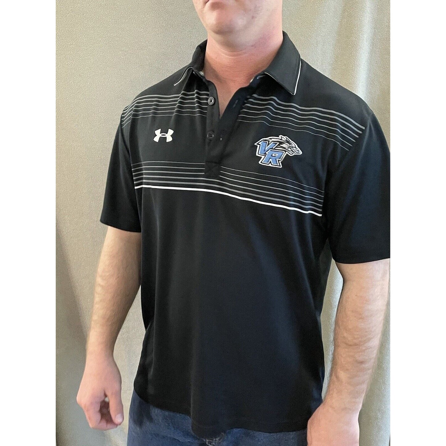VISTA RIDGE HS Under Armour Loose Heat Gear Black & Gray Men’s Large Polo Shirt