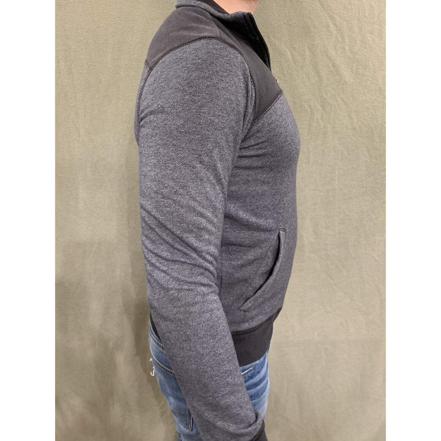 Aeropostale Gray 1/4 Zip Pullover Men's Size Extra Small