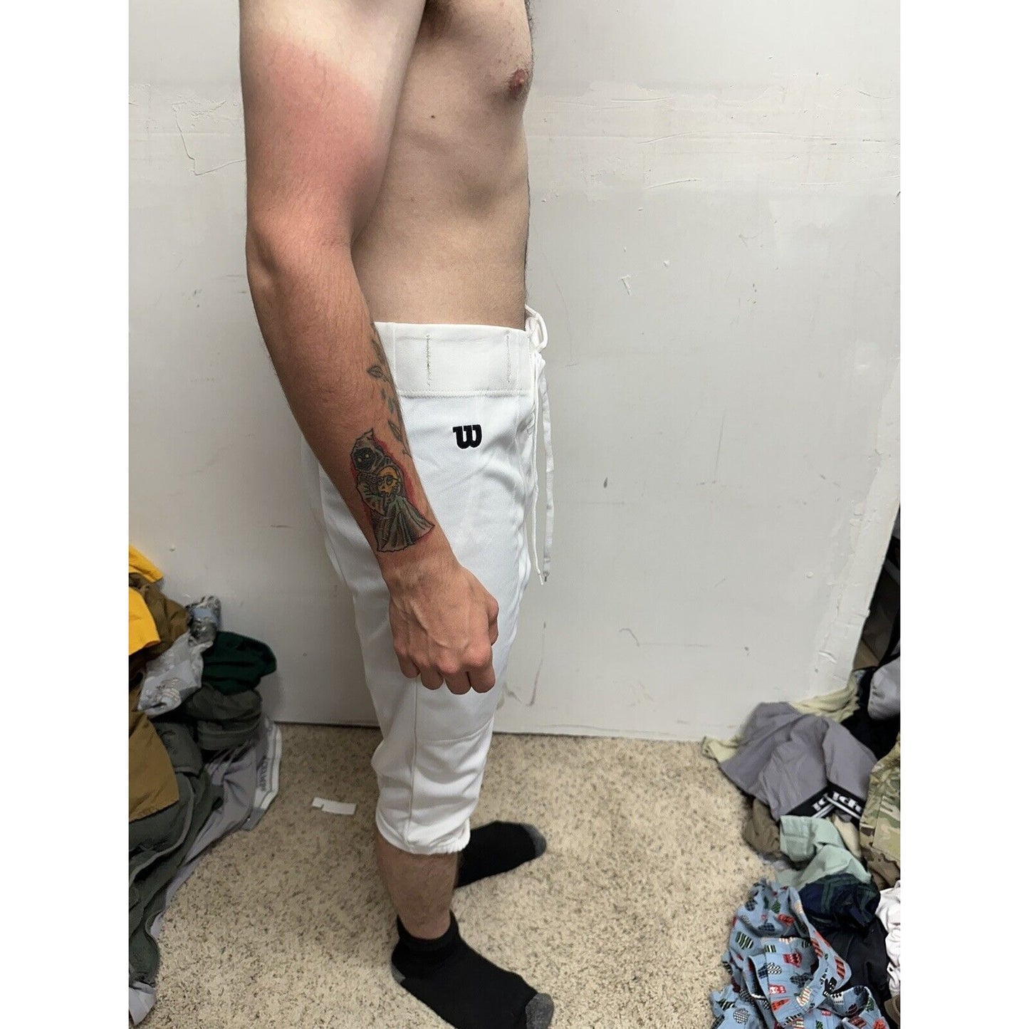 Men’s White Wilson Football Pants Large