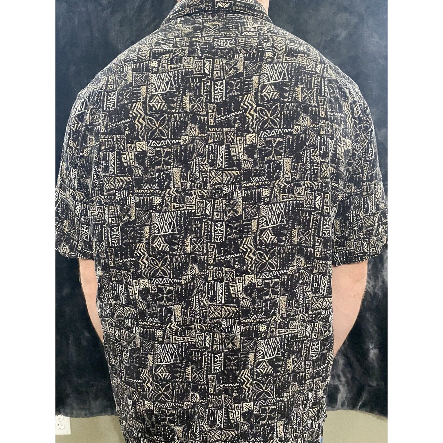Caribbean Men’s Large Black Tropical Tribal Button-down Shirt