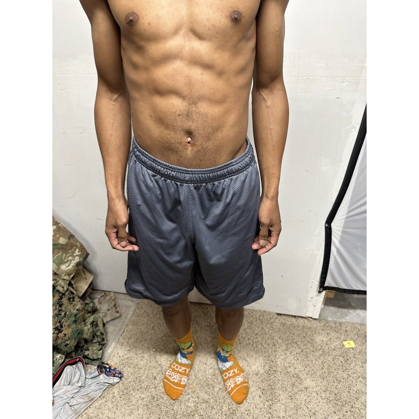 Men’s Gray Nike Dri Fit Large Athletic Shorts