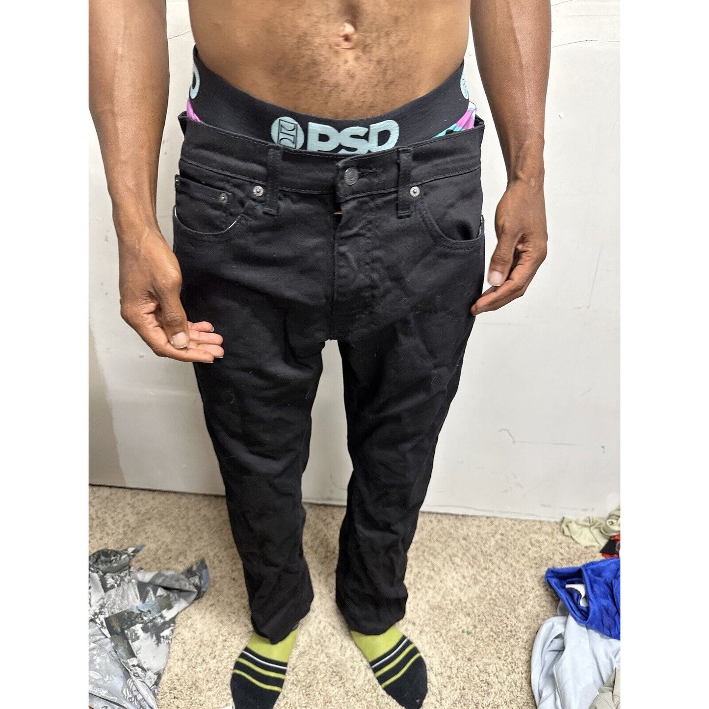 Men’s Black Levi’s 559 32 X 30 Jeans