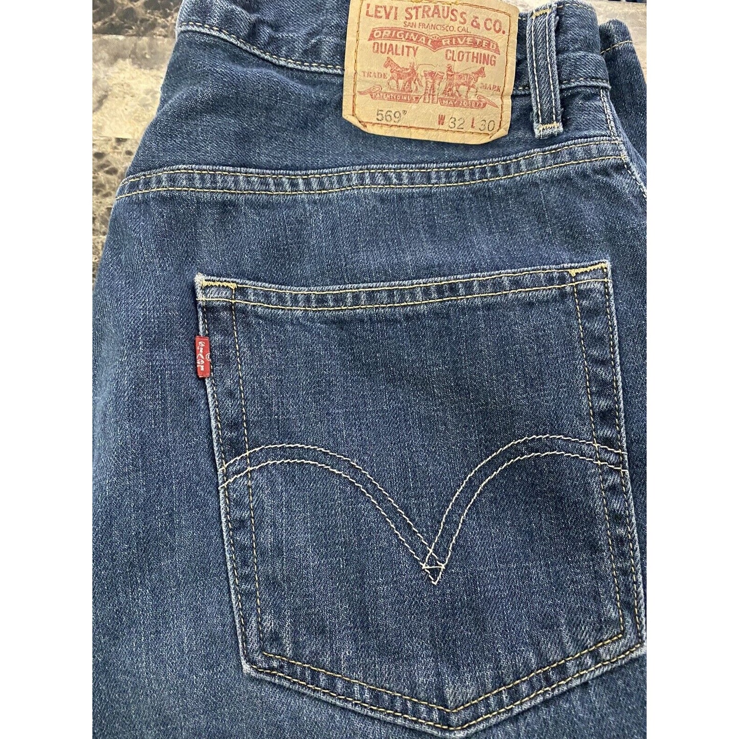 Levi's 569 Men’s Size 32x30 Loose Straight Cotton Jeans