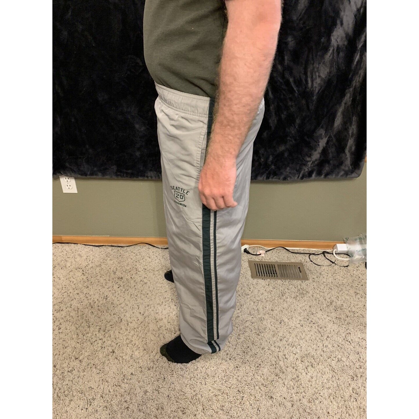 SEATTLE Physical Edu. SWEAT PANTS Gym Sz L Men’s Old Navy Gray