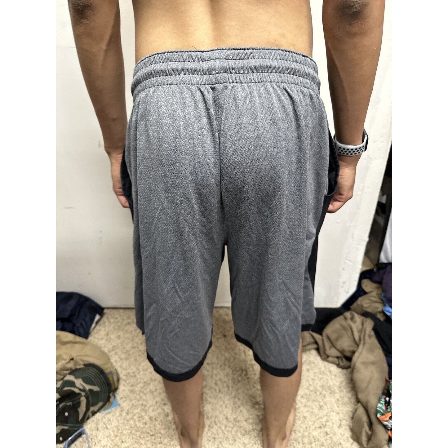 Men’s Black And Gray Nike XL Athletic Shorts With Pockets