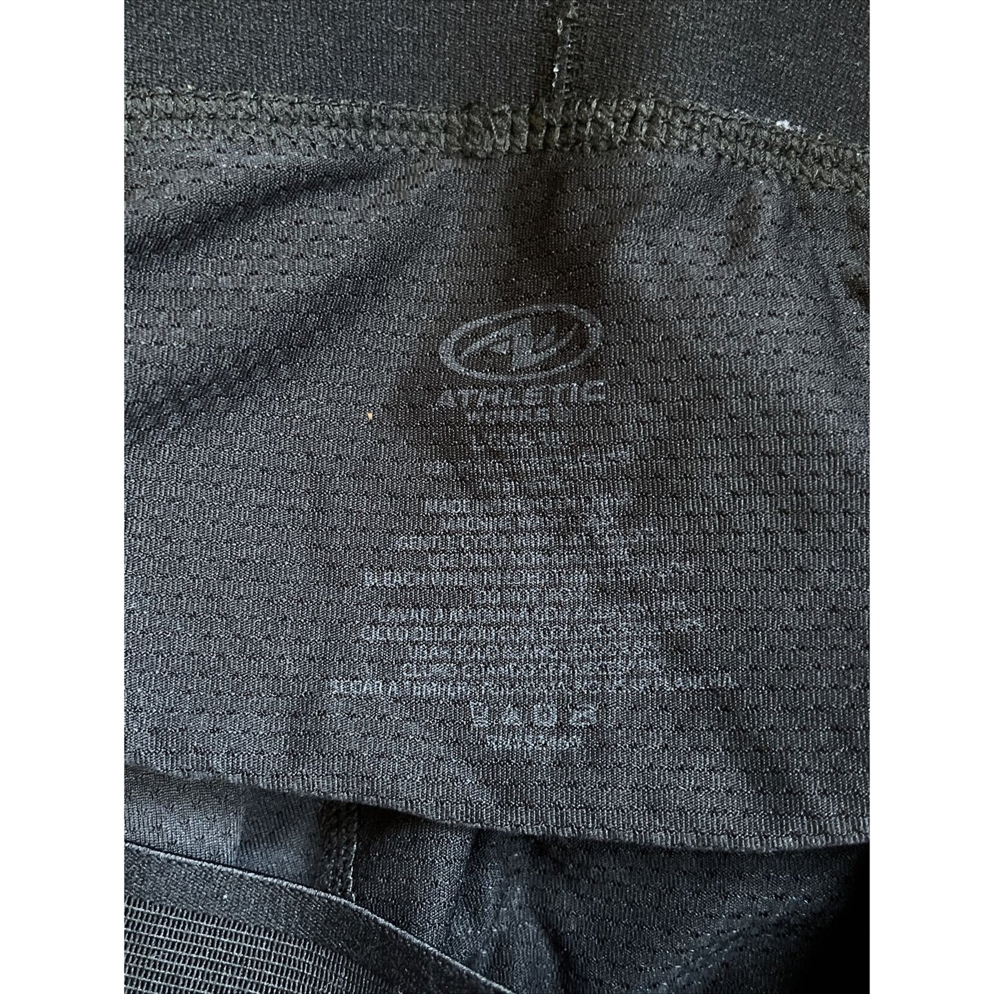 men's black athletic works large compression shorts