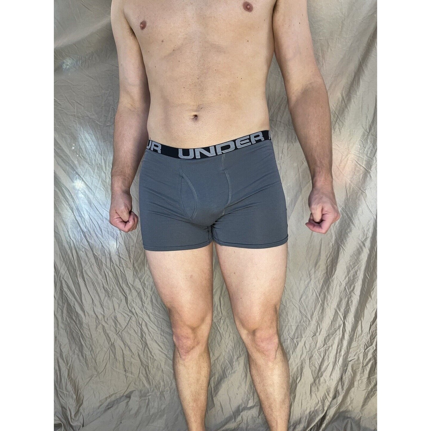 boy's youth XL under armour fitted gray boxer briefs