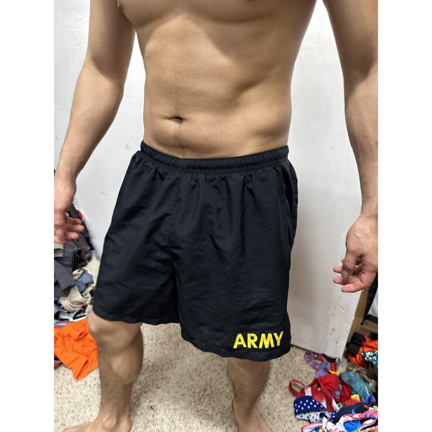 Men’s Us Army Pt Workout Uniform Black Shorts Medium