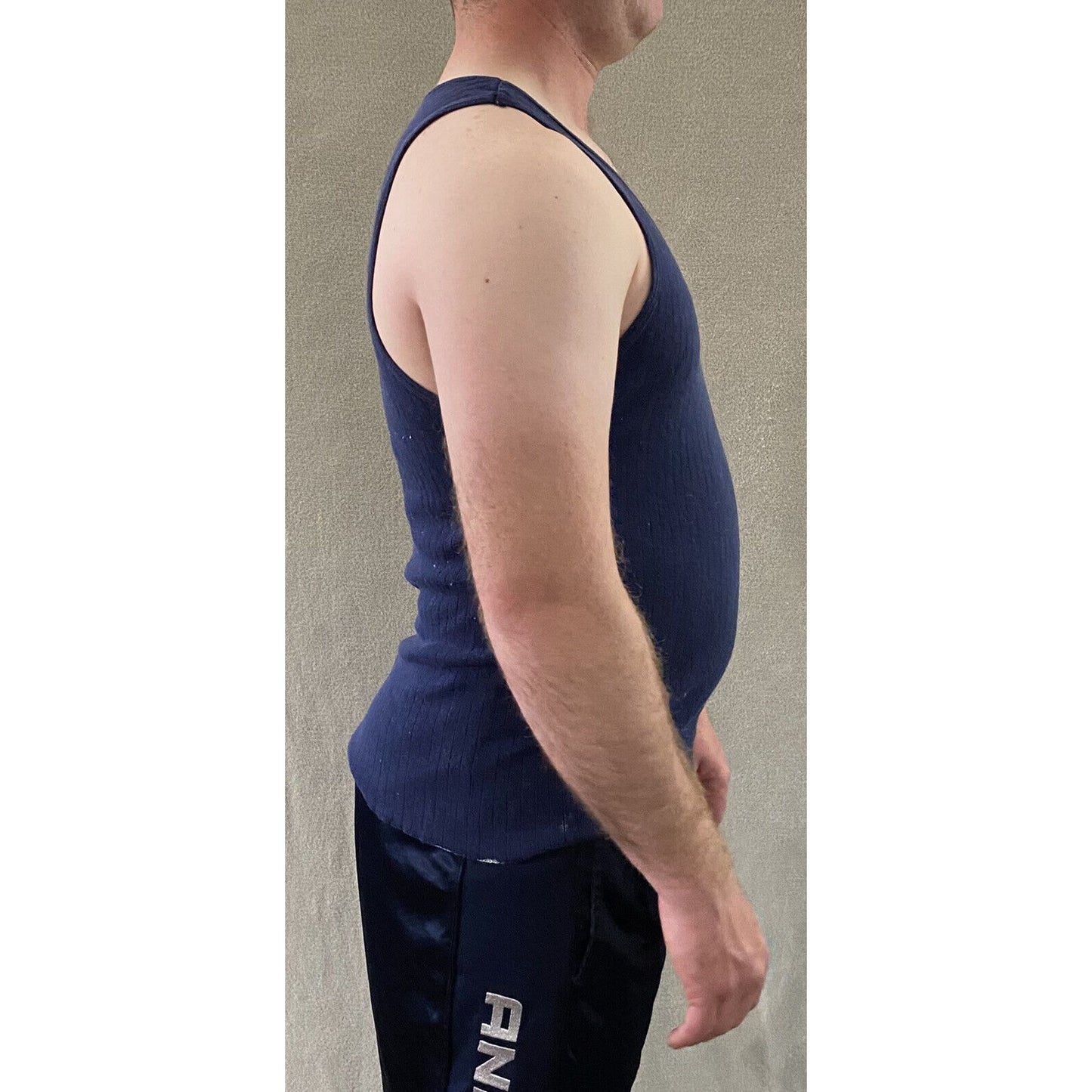 Fruit Of The Loom Men’s Large (42-44) Navy Blue Cotton Muscle Tank Top