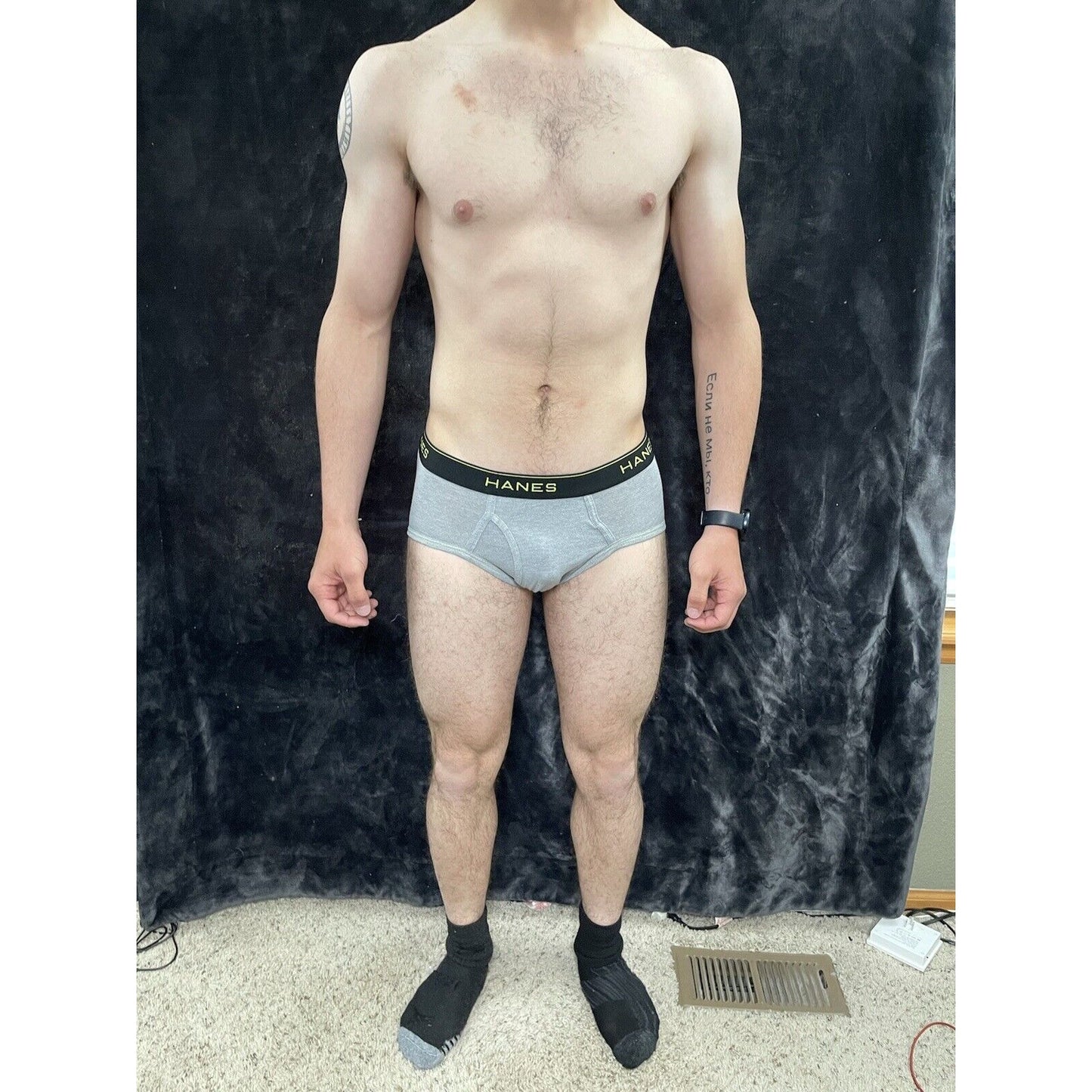 Men’s Small Hanes Gray Briefs Comfort Cool